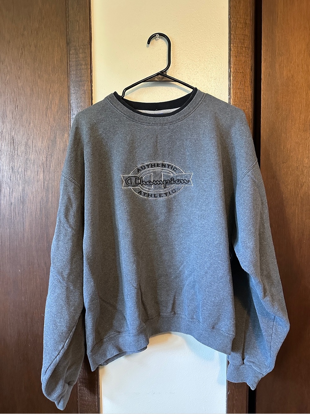 Champion Men’s Crewneck Sweatshirt size XL